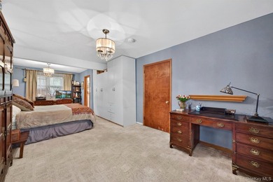 This charming 2-bedroom, 2 full bathroom ranch style house in - photo 20