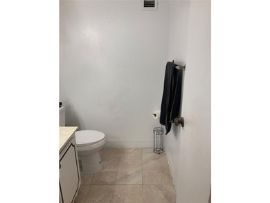 Discover this thoughtfully designed one-bedroom, two-bathroom - photo 20