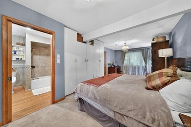 This charming 2-bedroom, 2 full bathroom ranch style house in - photo 21