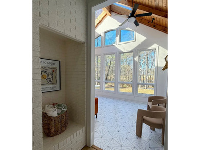 Discover this completely remodeled 5-bedroom, 4.5-bath home that - photo 26