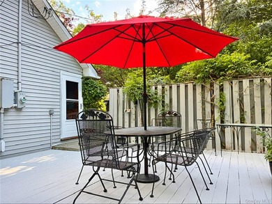 This charming 2-bedroom, 2 full bathroom ranch style house in - photo 26