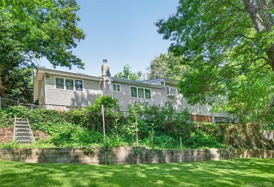 This charming 2-bedroom, 2 full bathroom ranch style house in - photo 27