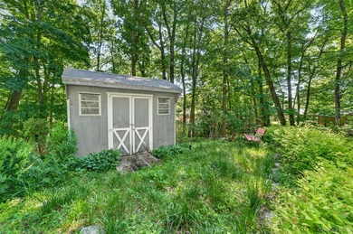 This charming 2-bedroom, 2 full bathroom ranch style house in - photo 30