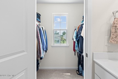 Welcome home to 1013 Ella Bengel Drive in the sought-after West - photo 31