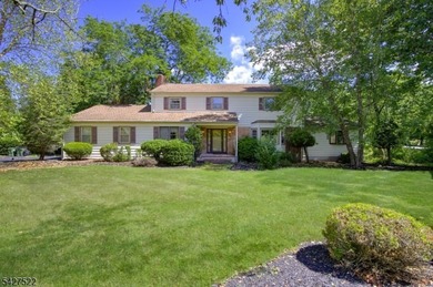 Wonderful opportunity to own on Horseshoe Rd! Great bones and - photo 2