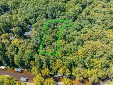 (private lake, pond, creek) Lot For Sale in Bracey Virginia