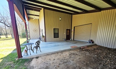 Off-Water Hickory Hills Home on Acreage - photo 6