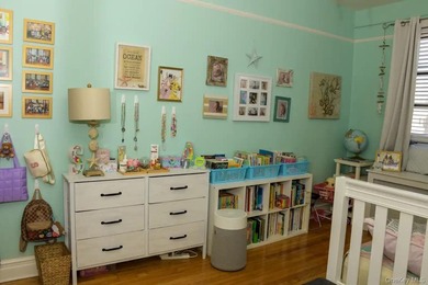 UNRIVALED LAYOUT & SUPERIOR SCALE : UNIQUE ZONED FOR P.S. 101Q ! - photo 13