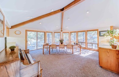 Welcome to 15 White Elm, this home has been with the same family - photo 13
