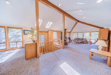 Welcome to 15 White Elm, this home has been with the same family - photo 17