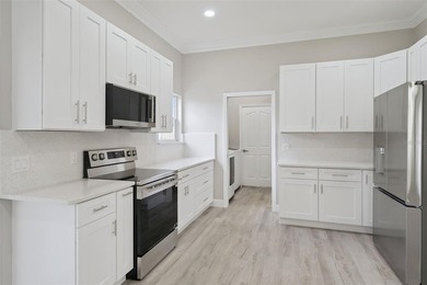 Virtually Staged. Talk about TRANSFORMATION! Welcome to this - photo 19
