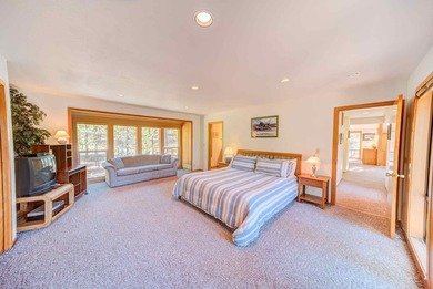 Welcome to 15 White Elm, this home has been with the same family - photo 19