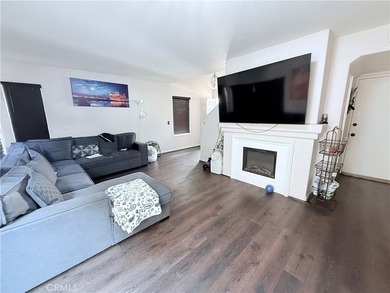 Welcome to 25323 Bayside, a two-level townhome nestled in the - photo 5