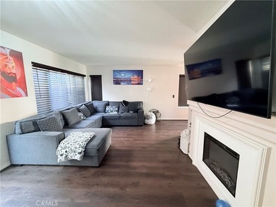 Welcome to 25323 Bayside, a two-level townhome nestled in the - photo 6
