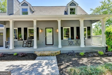 Your private lakeside retreat awaits. Set on spacious acreage in - photo 8