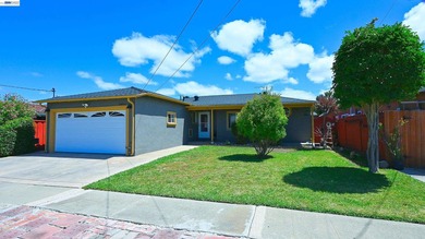 *Beautiful Ranch Style Home* Pride of Ownership! This - photo 2