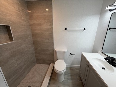 Virtually Staged. SELLER IS OFFERING $3,600 TOWARDS CLOSING - photo 25