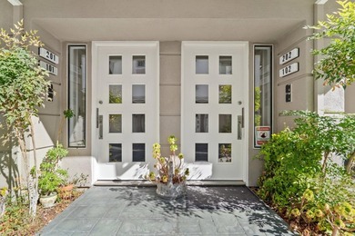 Amazing new price for this wonderful 1 bedroom home which offers - photo 1
