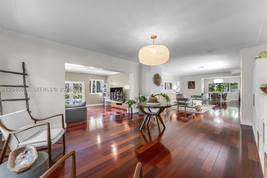 Located on one of Bay Heights' most sought-after streets, this - photo 6