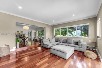 Located on one of Bay Heights' most sought-after streets, this - photo 7