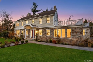 (private lake, pond, coastal) Home Sale Pending in Great Neck New York