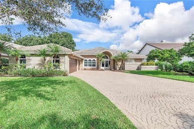 Live in Prestigious Eagle Trace! Drop-dead gorgeous home is in - photo 3