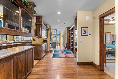 Stunning home designed for comfort and exceptional entertaining - photo 6