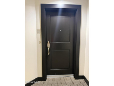 Welcome to The Landmark at Kierland - Luxury Living in the Heart