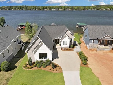 Spectacular sunset views, exceptional craftsmanship, and turnkey - photo 2