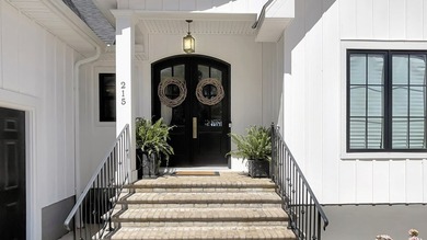 Spectacular sunset views, exceptional craftsmanship, and turnkey - photo 3
