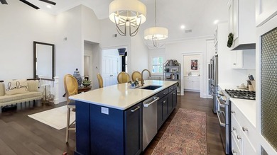Spectacular sunset views, exceptional craftsmanship, and turnkey - photo 7