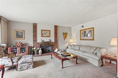 Beautiful single-story home in the desirable Via Verde area of - photo 7