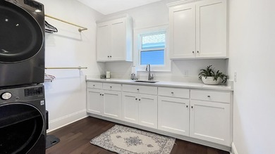 Spectacular sunset views, exceptional craftsmanship, and turnkey - photo 9