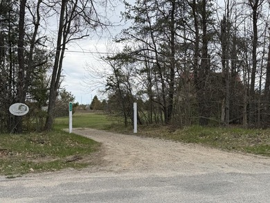 If you are looking to create your perfect Up North home or cabin - photo 2
