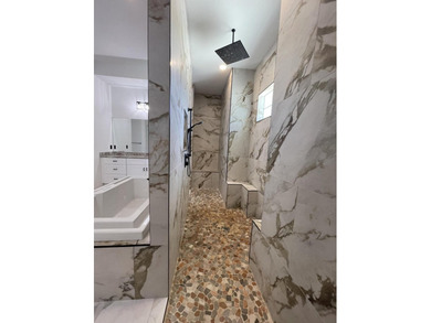 Located in one of the most sought-after communities in the Port - photo 5