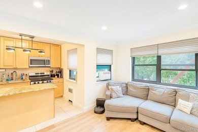 **Back On The Market With A Refresh!** Welcome home to this - photo 9