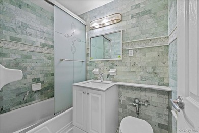 Welcome to this well-maintained 1-bedroom co-op offering - photo 3