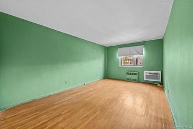 Welcome to this well-maintained 1-bedroom co-op offering - photo 10