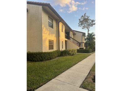 (private lake, pond, creek) Condo For Sale in Boca Raton Florida