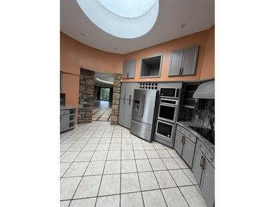 Private setting on 15 acres in this unique stone home with 4 - photo 26