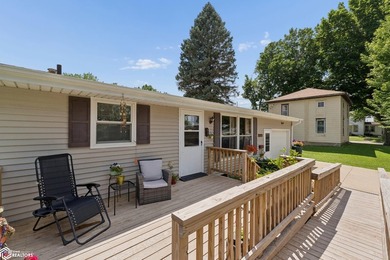 Move-in ready ranch with room to grow! This 2 bedroom, 2 bath - photo 3