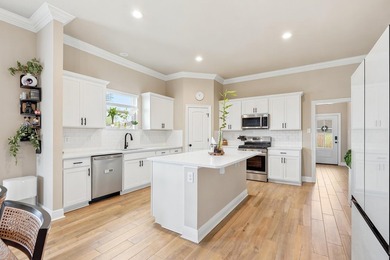 Experience comfort and convenience in this meticulously - photo 13