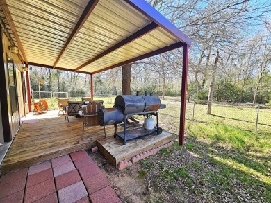 Off-Water Hickory Hills Home on Acreage - photo 22