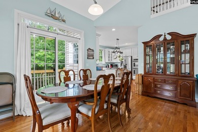 This 4 bedroom 3-1/2 bath two story home is tucked away on Lake - photo 15