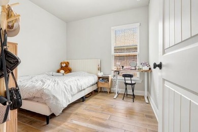 Experience comfort and convenience in this meticulously - photo 26
