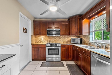 Welcome to this charming single-story residence located in - photo 7