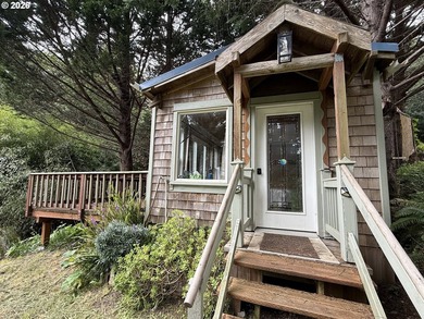 Just south of Port Orford, this exceptional 15-acre ocean-view - photo 35