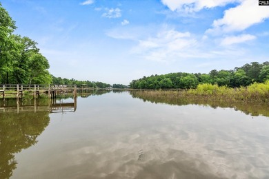 This 4 bedroom 3-1/2 bath two story home is tucked away on Lake - photo 42
