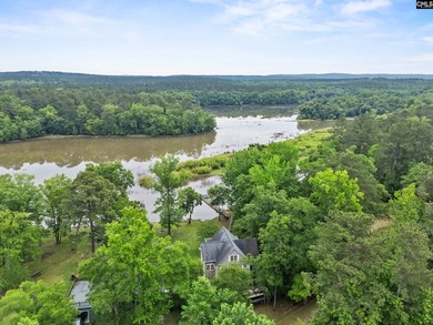 This 4 bedroom 3-1/2 bath two story home is tucked away on Lake - photo 44