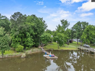 This 4 bedroom 3-1/2 bath two story home is tucked away on Lake - photo 49